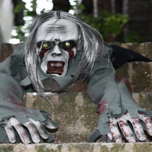 Halloween Props Scary Crawling Doll